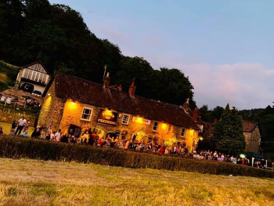 Plume Of Feathers Blagdon Exterior photo